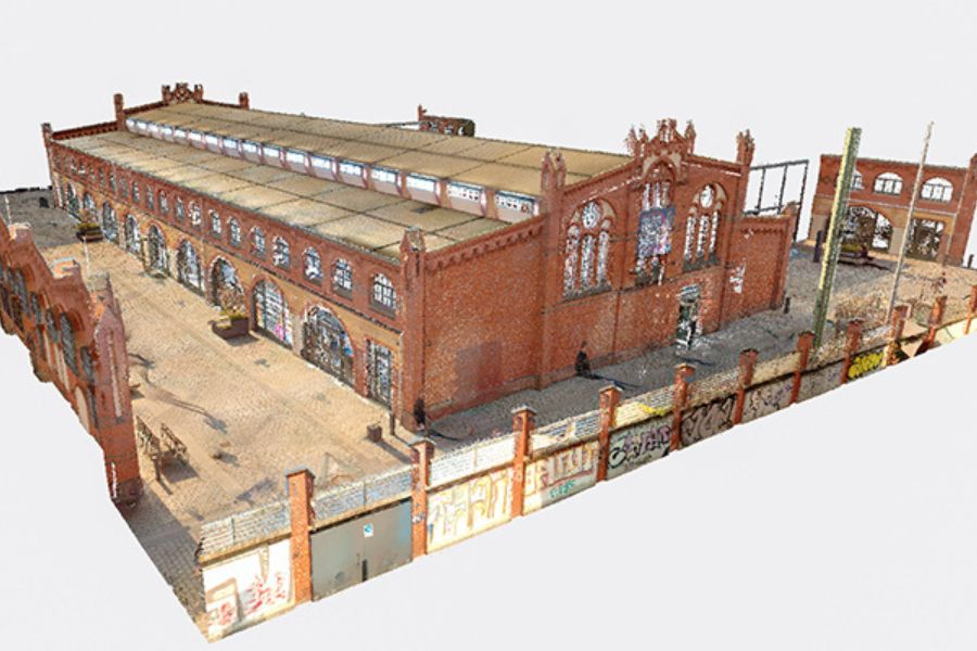3D-As-built-Punktwolke einer historischen Industriehalle, erstellt mit einer Vermessungsdrohne der 1000hands AG.